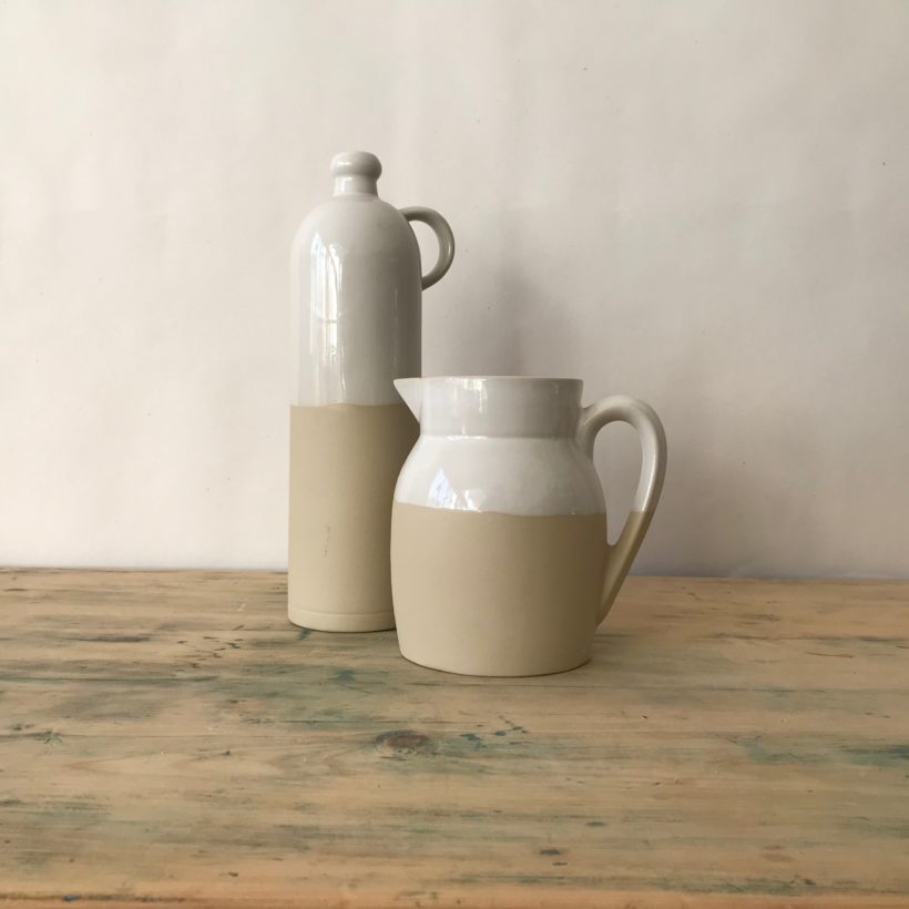 Water jug - Trela Tinos