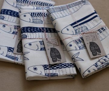 tea towel @ Trela Tinos