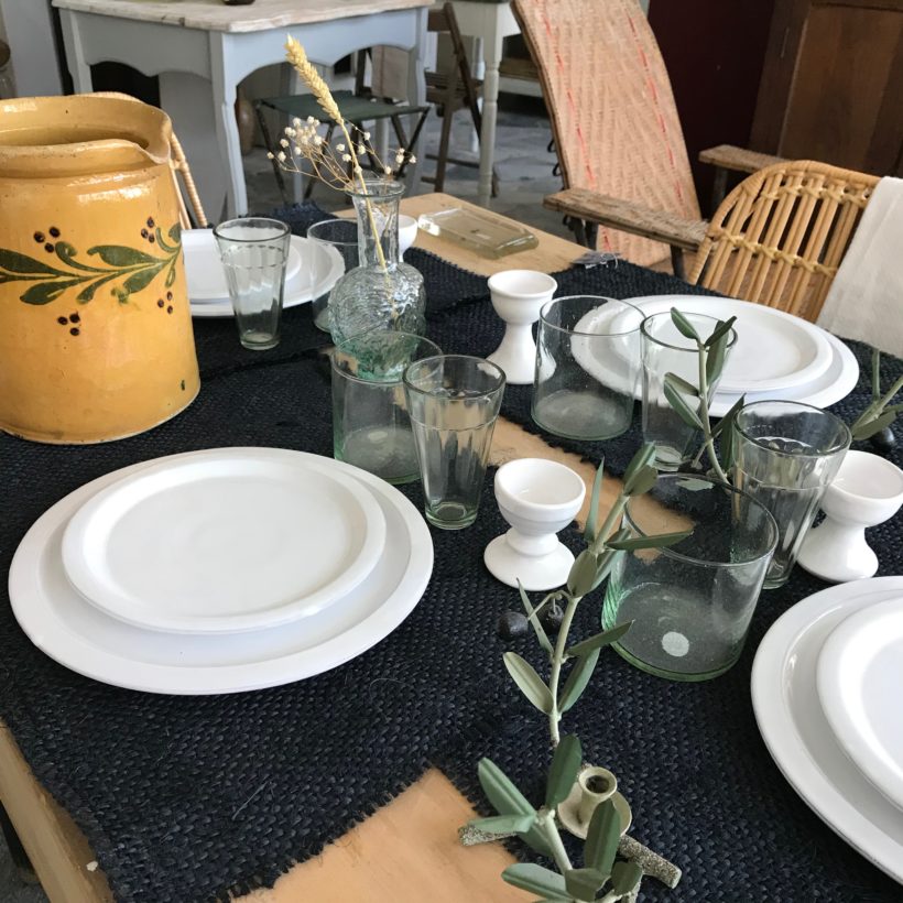 Table set - Trela Tinos