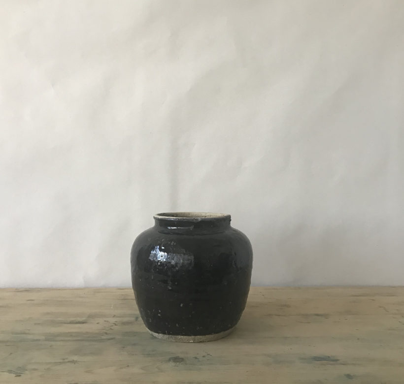 Pot émaillé noir - Trela Tinos