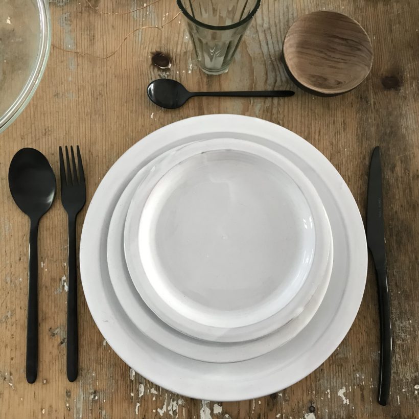 Bouzouki Plate - Trela Tinos