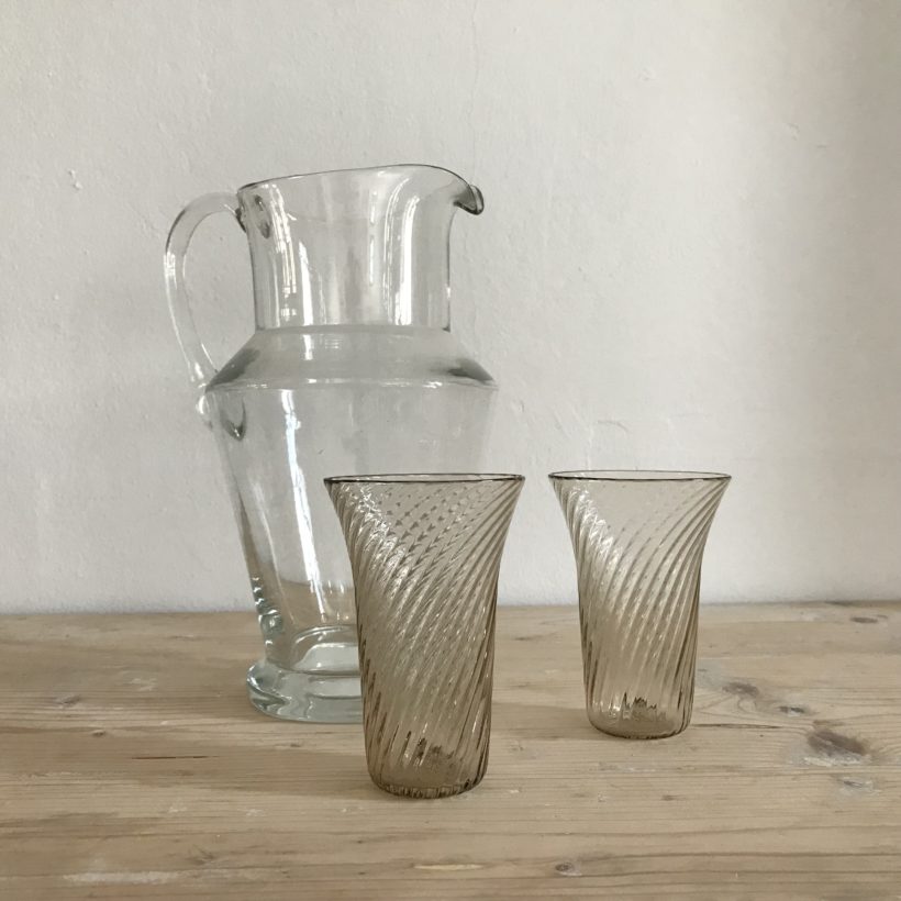 Smoked Glass - Trela Tinos