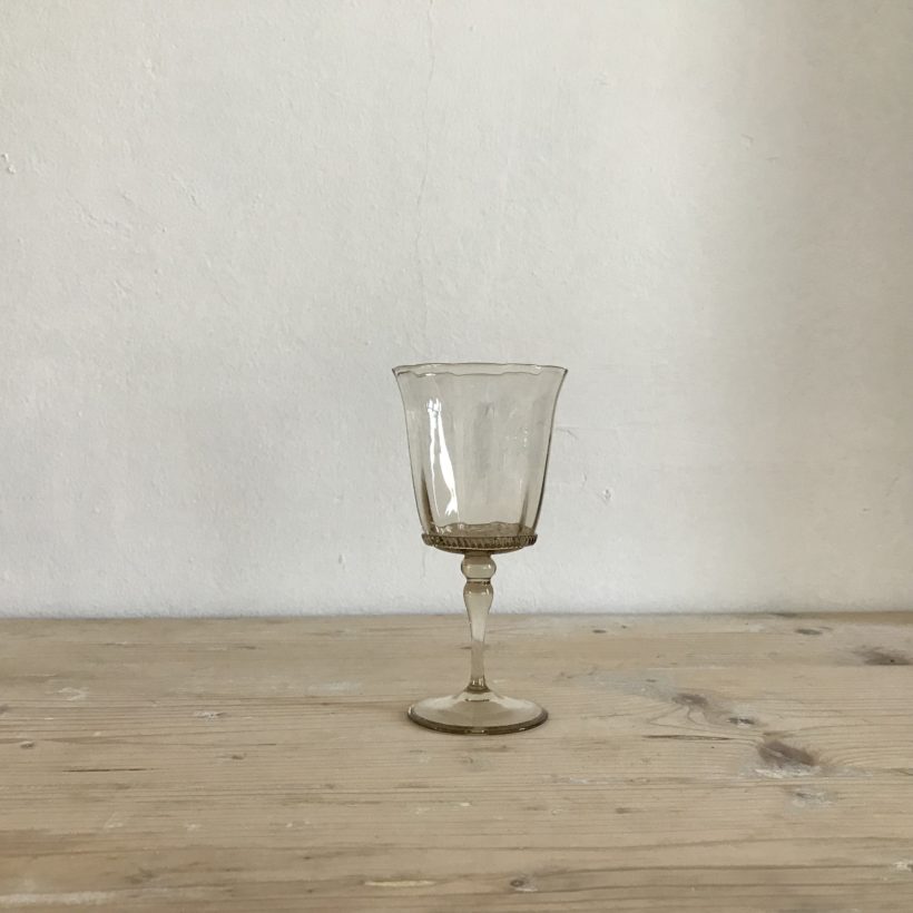 Smoked Wine Glass - Trela Tinos