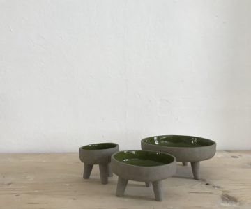 Green Tripod Serving Tableware - Trela Tinos