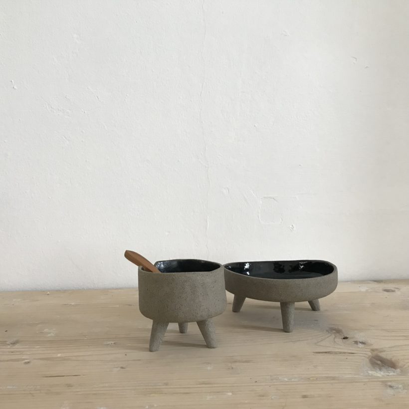 Tripod Serving Tableware - Trela Tinos