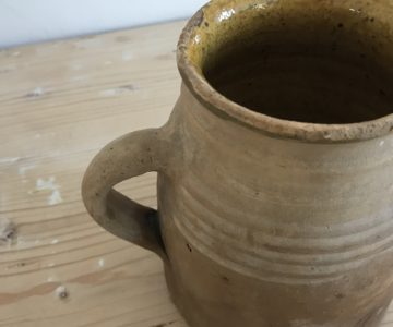 Terracotta Pot - Trela Tinos