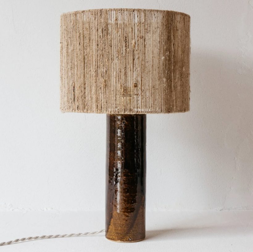 Gres_editions_lampe_terre_tabac_jute